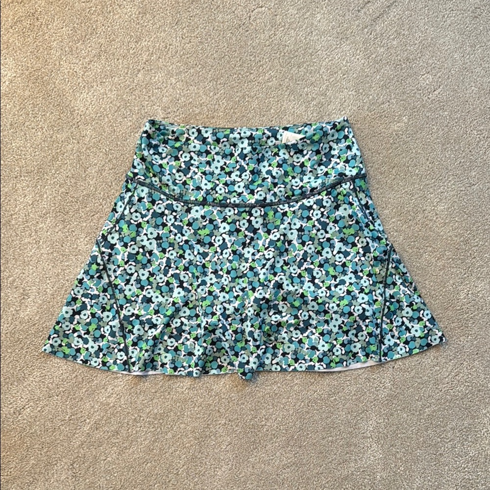 ATHLETA Skort Blue and White Floral